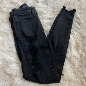American Eagle black ripped jeans